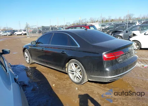 2015 Audi A8 L 4.0T z USA, uszkodzony, nr VIN WAU32AFD5FN029042